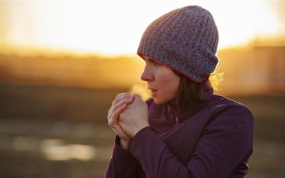 Làm sao kiểm soát triệu chứng phổi tắc nghẽn mạn tính trong ngày lạnh?