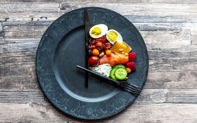 Nghiên cứu mới: Nhịn ăn gián đoạn tăng nguy cơ tử vong sớm