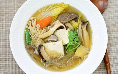 Cách làm nồi lẩu nấm Hàn Quốc thơm ngon, ấm bụng