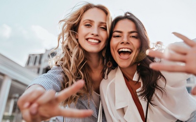 Tử vi thứ Hai (12/12/2022): Thiên Bình không cần cố để được mọi người yêu quý