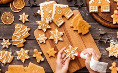 Cách làm bánh quy gừng thơm ngon đón Giáng sinh ấm áp