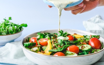 Eat-clean với 3 công thức salad cùng sốt mè rang nhanh & ngon