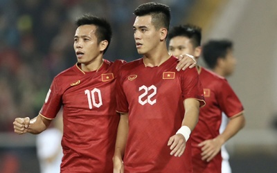 Thắng dễ Myanmar, ĐT Việt Nam tự tin đấu Indonesia ở bán kết