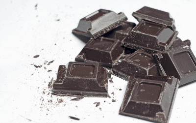 Nghiên cứu mới: Người cao tuổi ăn chocolate giảm nguy cơ mắc bệnh tim mạch