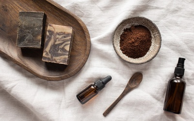 Lợi ích khi chăm sóc da với caffeine