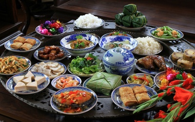 “Soi” calorie mâm cỗ Tết