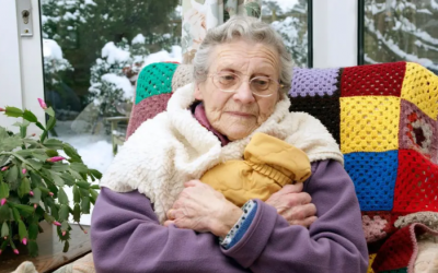 Vì sao bạn dễ lạnh hơn khi nhiều tuổi?