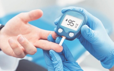 Đái tháo đường: Đau dây thần kinh liên sườn làm sao để giảm đau?