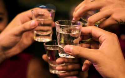 Rượu làm rối loạn giấc ngủ