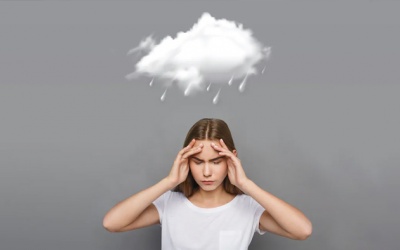 Tại sao nhiều người bị đau đầu khi thay đổi thời tiết?