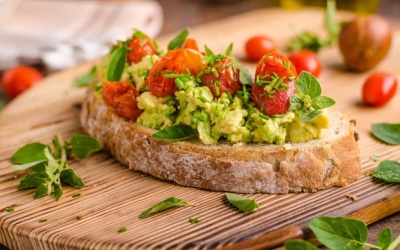 Bữa sáng nhanh gọn: Gợi ý 5 cách làm bánh mì trái bơ