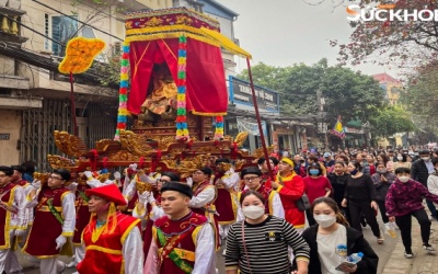 Lễ rước kiệu Thánh độc đáo 5 năm một lần giữa lòng Hà Nội