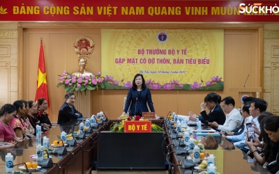 Bộ Y tế gặp mặt 30 cô đỡ thôn, bản tiêu biểu