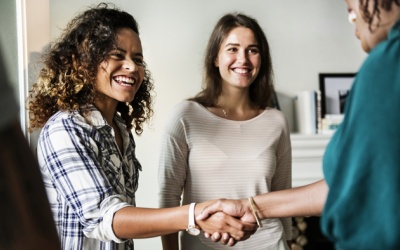 Tử vi thứ Bảy (11/3/2023): Bạch Dương có thể kết nối mọi người xung quanh