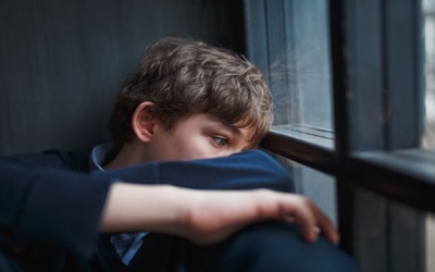 Tổn thương tâm lý: ngày càng gia tăng ở thanh niên và giải pháp can thiệp