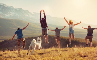 Tử vi thứ Sáu (17/3/2023): Thiên Bình có thể phát triển các mối quan hệ bạn bè