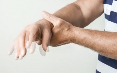 Run vô căn là bệnh lý gì? 