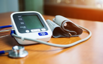 Nắng nóng, kiểm soát tăng huyết áp thế nào?