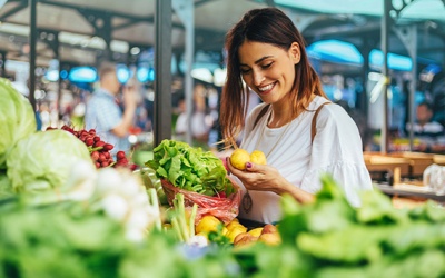 Ăn uống thế nào để cân bằng hormone?