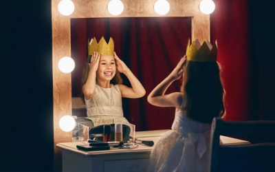 Tử vi thứ Sáu (7/4/2023): Cự Giải sẽ trải qua nhiều điều kịch tính