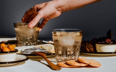 Chế độ ăn uống cho người bị run tay chân cần chú ý những gì?