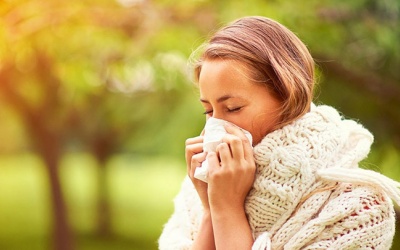 Bị viêm mũi dị ứng nên ăn gì để giảm triệu chứng?