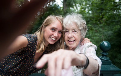 Bí quyết sống khỏe trong hơn một thập kỷ của chuyên gia Y học người Mỹ  