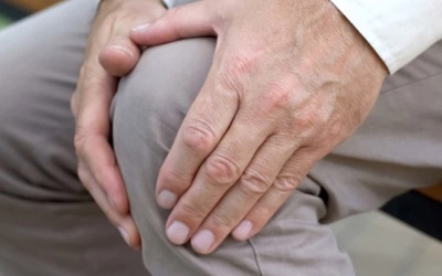 Đồ uống mùa Hè giúp kiểm soát bệnh viêm khớp