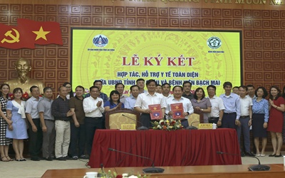 Bệnh viện Bạch Mai ký kết hợp tác hỗ trợ y tế toàn diện với tỉnh Lai Châu 