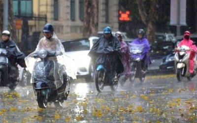 Nhiều nơi Bắc Bộ tiếp tục mưa dông, trời mát