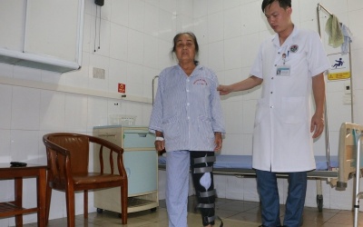 Ứng dụng công nghệ in 3D vào phẫu thuật thay khớp gối