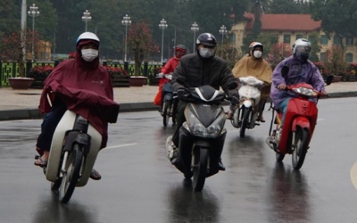 Nhiều nơi ngày nắng gián đoạn, mưa dông chiều tối