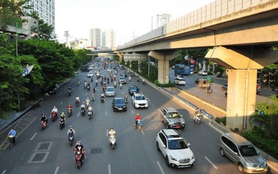 Cả nước ngày nắng nóng, vài nơi mưa dông chiều tối