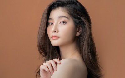 Làm thế nào để giữ mái tóc bồng bềnh trong ngày Hè?