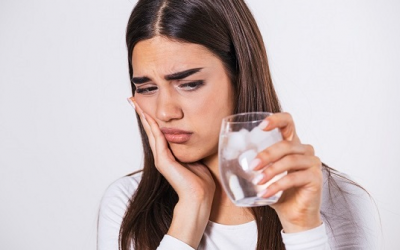 Đồ uống nóng và lạnh ảnh hưởng đến răng thế nào?