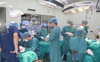 Bệnh viện Bạch Mai thực hiện ca ghép da đầu ngoạn mục