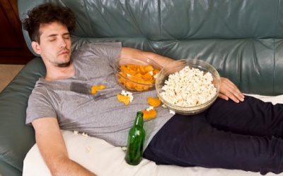 Đồ ăn vặt có thể ảnh hưởng xấu tới chất lượng giấc ngủ của bạn