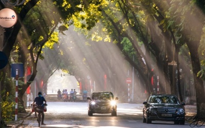 Mưa lớn tiếp diễn tại Nam Bộ, Bắc Bộ ngày nắng