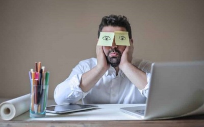 Vì sao bạn luôn mệt mỏi cả ngày?