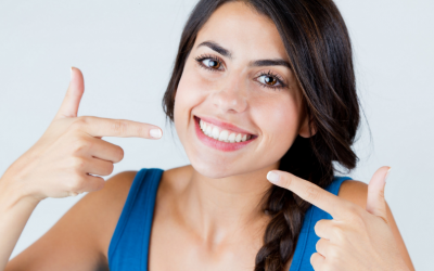 7 thực phẩm hỗ trợ trắng răng tự nhiên