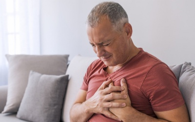 Thiếu máu cơ tim kèm nhịp nhanh xoang phải làm sao?