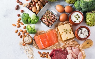 8 dấu hiệu cơ thể cần bổ sung chất đạm