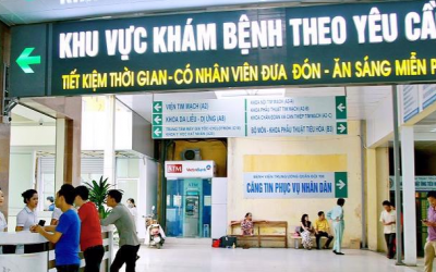 Khám chữa bệnh theo yêu cầu áp dụng khung giá mới từ 15/8