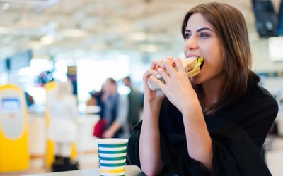 Thực phẩm nên ăn trước mỗi chuyến bay