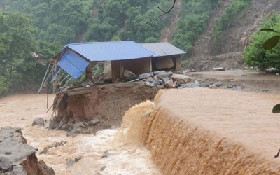 Bắc Bộ và Bắc Trung Bộ mưa lớn dồn dập