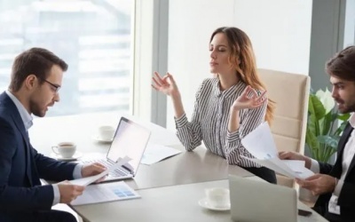 Tử vi thứ Bảy (23/9/2023): Cự Giải nên giữ bình tĩnh khi làm việc