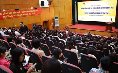 Y tế tuần: Mít tinh hưởng ứng Ngày An toàn người bệnh thế giới