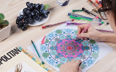 Giảm stress nhờ liệu pháp tô màu