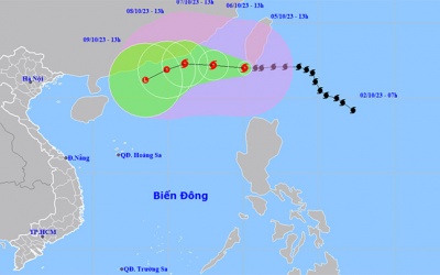 Bão Koinu vào biển Đông, trở thành cơn bão số 4