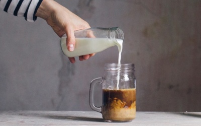 Uống cà phê thế nào để không gây tăng cân khó kiểm soát?